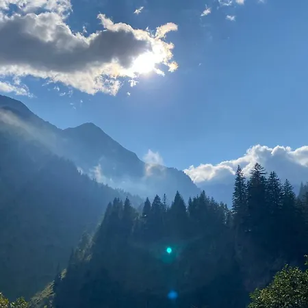 酒店 Tamina 瓦蒂斯