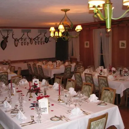 Tamina Hotel *