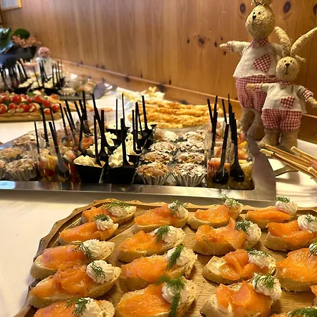 Tamina Отель *